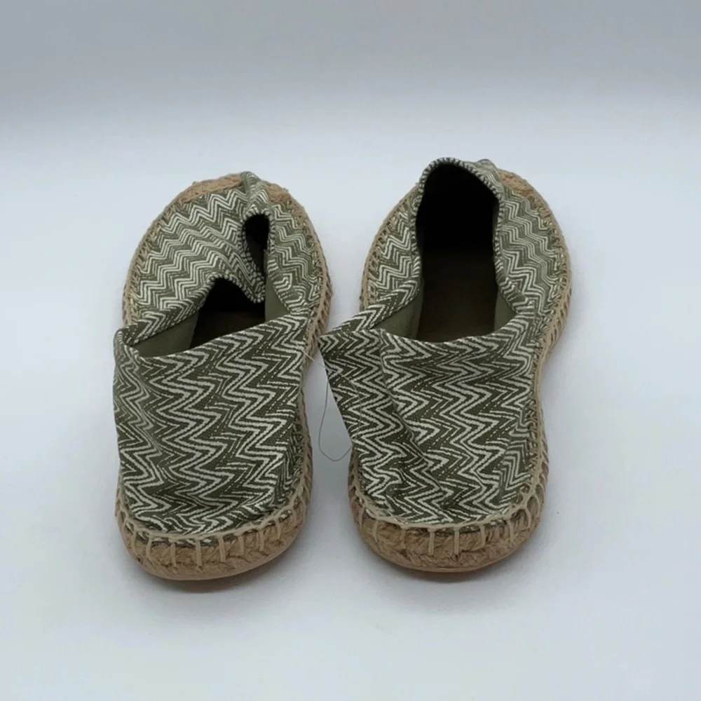 Rule London slip-on espadrilles in green aztec print